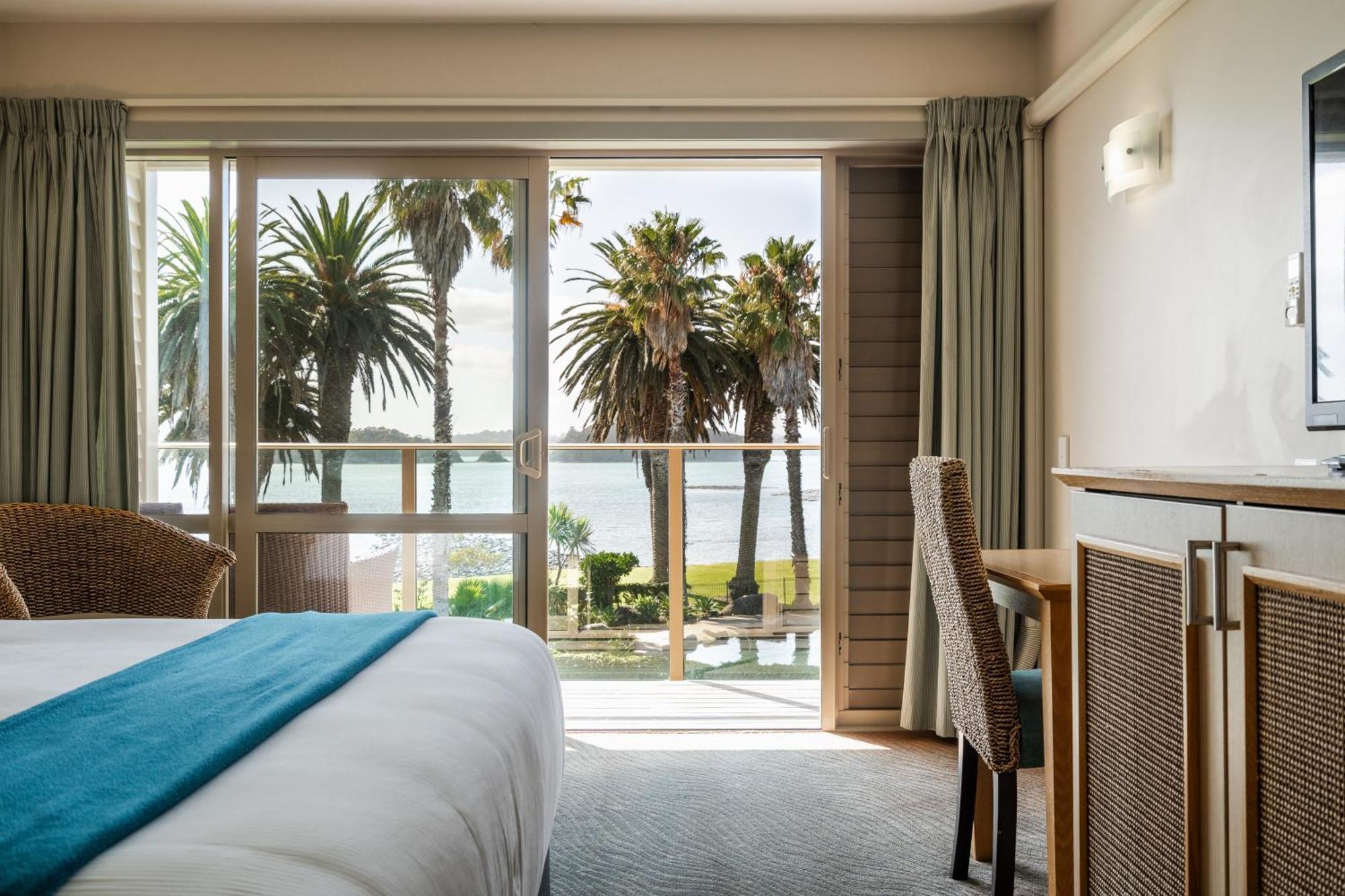 Hotel Copthorne & Bay Of Islands 4*