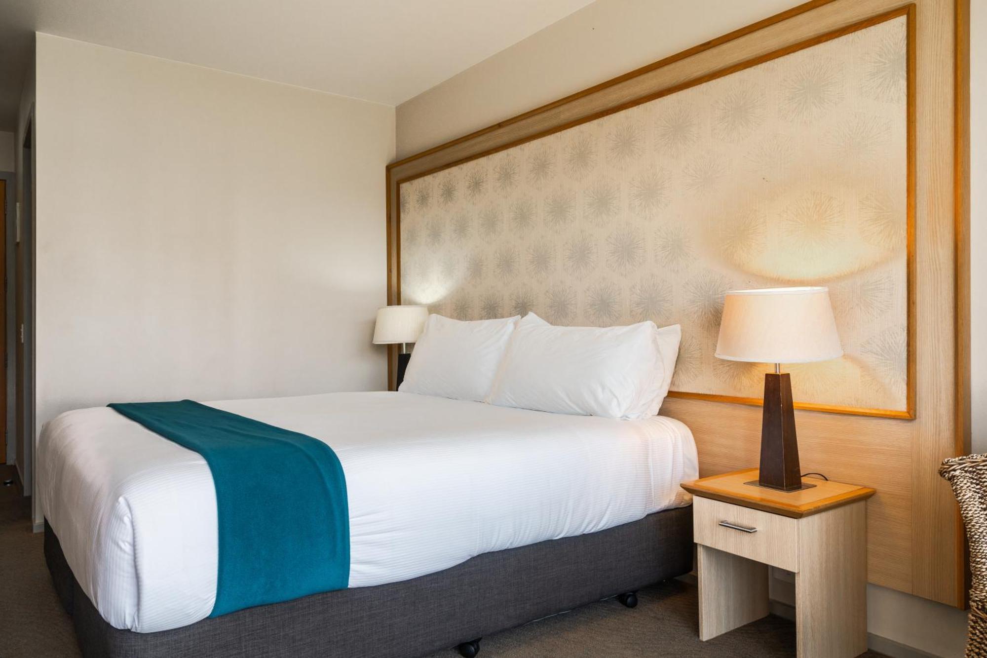 Copthorne & Bay Of Islands Hotel